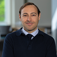 Headshot for Nicolas Barros.